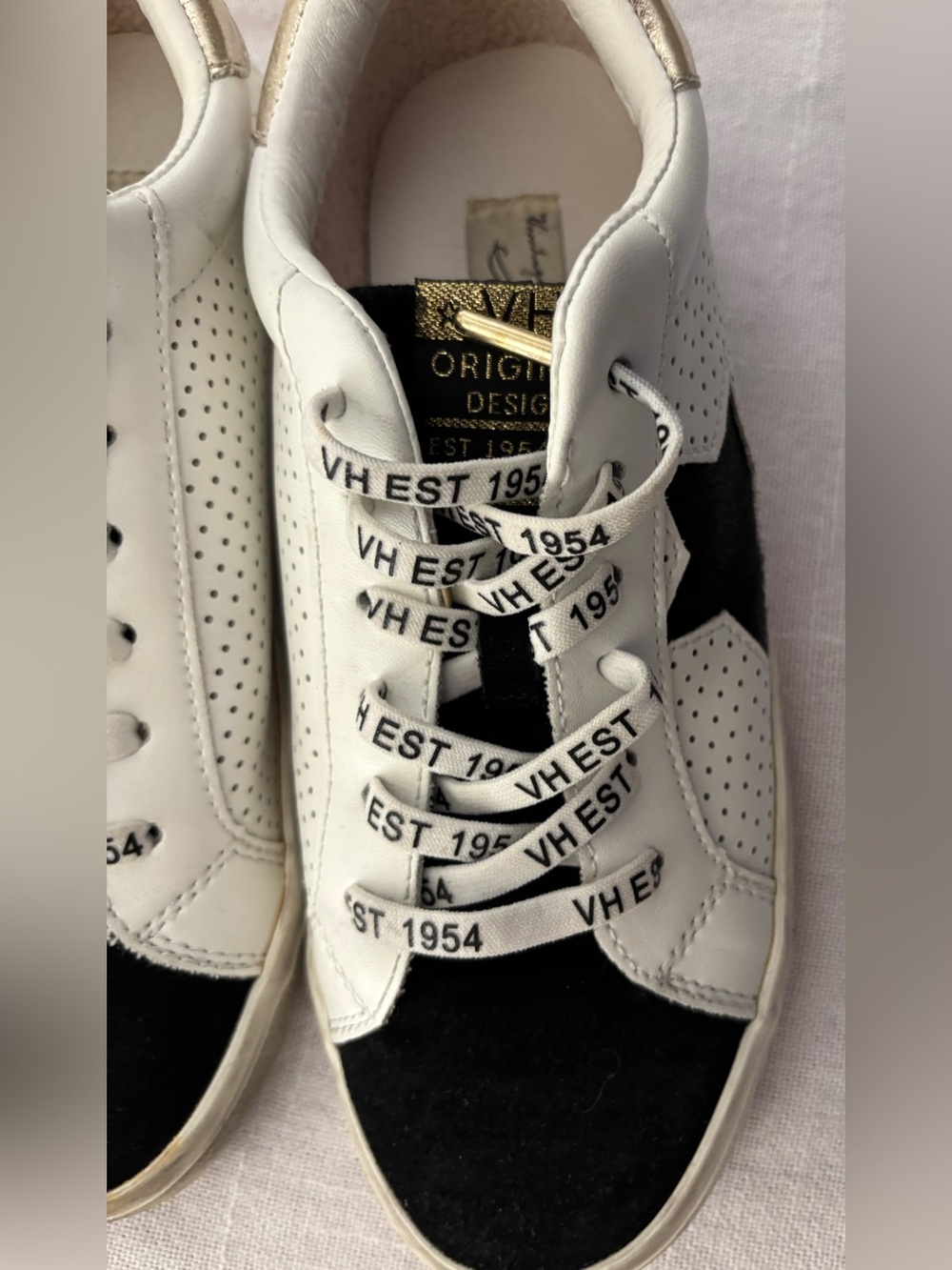 Vintage Havana Black White & Gold Leather Sneakers ~ Women’s Size 6 - Picture 5 of 11